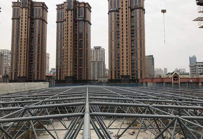 丹阳螺栓球网架结构